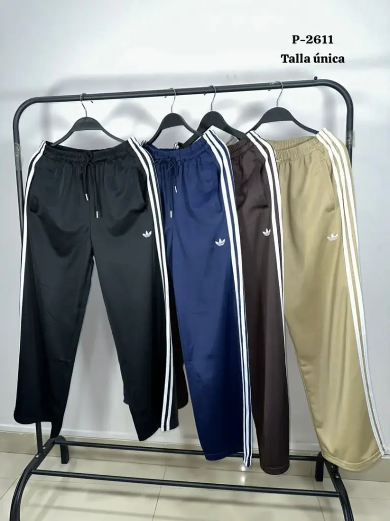 baggie adida 55$.webp