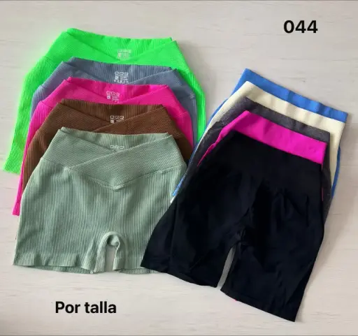 DOCENA - SHORTS SURTIDOS GRUESOS