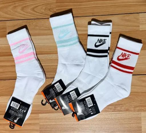 [124M] DOCENA - MEDIAS NIKE LARGAS 